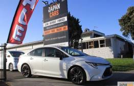 COROLLA Car Image